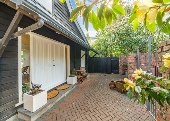 at 71 Park Road, Belmont, Lower Hutt