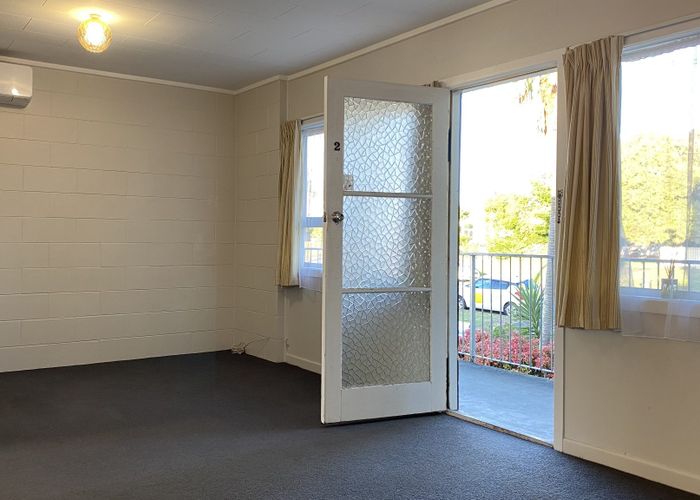  at 2/5 Albert Street, Hamilton East, Hamilton, Waikato