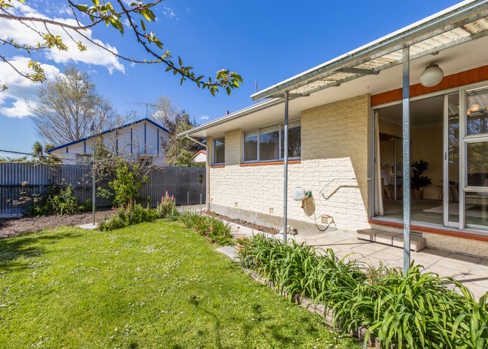  at 1/364 Port Hills Road, Hillsborough, Christchurch