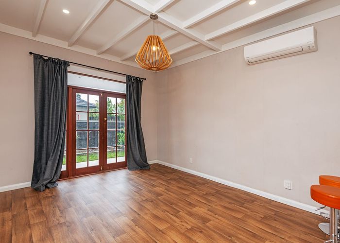  at 322 College Street, West End, Palmerston North