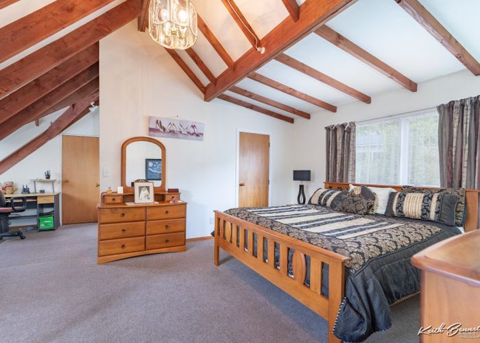  at 5 Annabell Grove, Haywards, Lower Hutt
