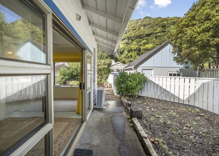  at 122A Muritai Road, Eastbourne, Lower Hutt