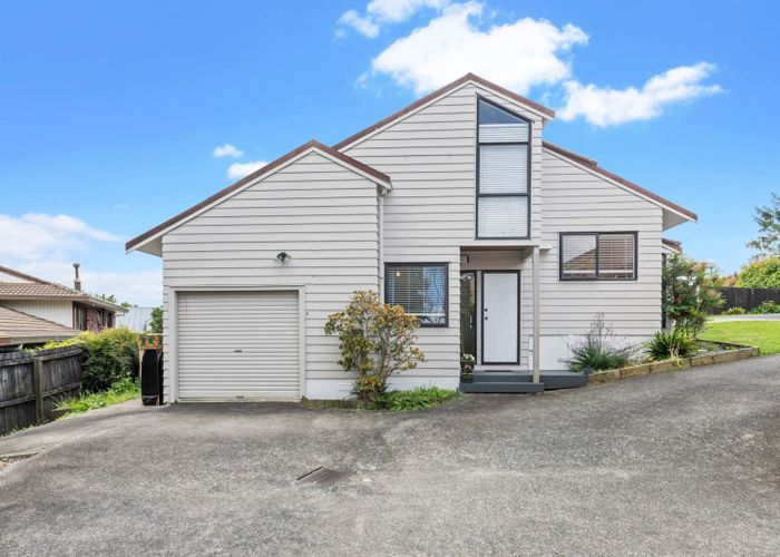  at 1/19 Deodar Place, Totara Heights, Auckland