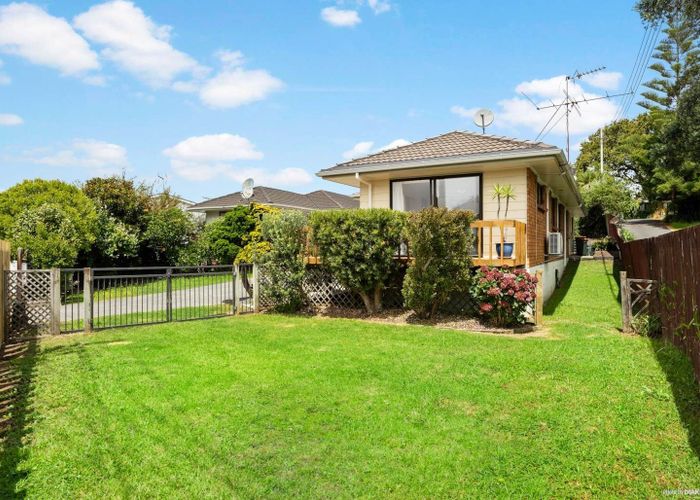  at 2/179 Penrose Road, Mount Wellington, Auckland City, Auckland