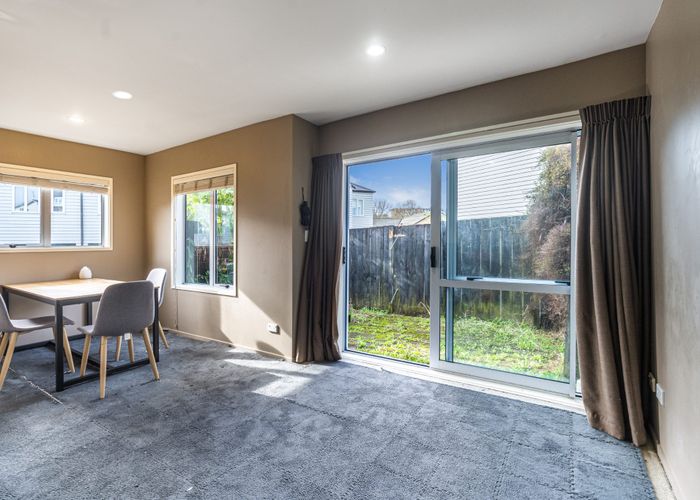  at 14/30 John Jennings Drive, Oteha, Auckland
