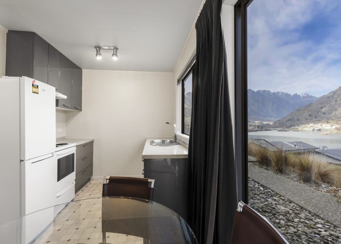  at 10/10 Marina Drive, Frankton, Queenstown-Lakes, Otago