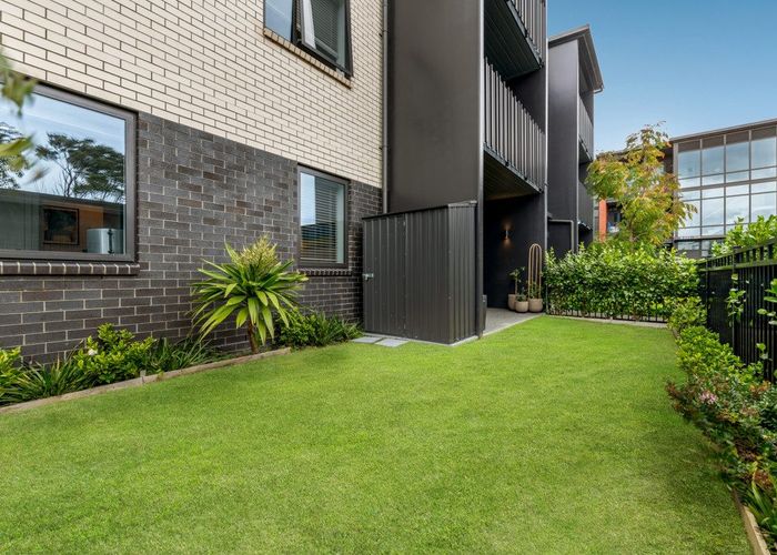  at G--/7E Hinaki Street, Point England, Auckland City, Auckland