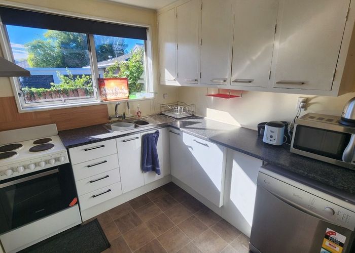  at 3/98 Peverel Street, Riccarton, Christchurch