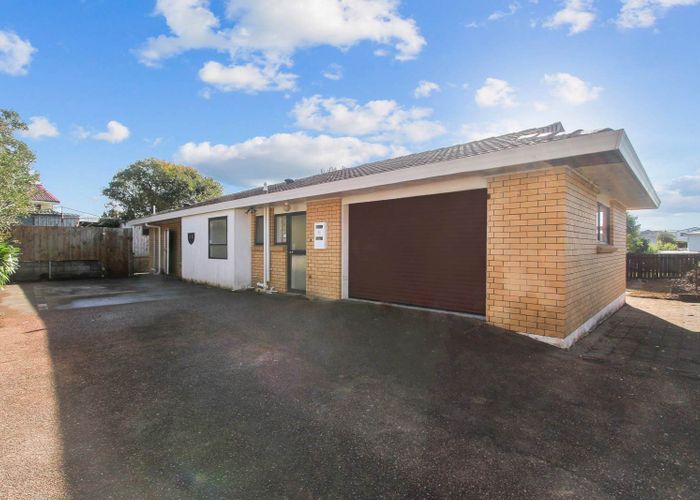  at 1/128 Rangitoto Road, Papatoetoe, Auckland