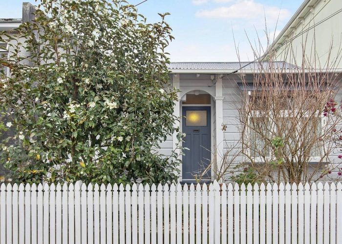  at 13 Wilson Street, Newtown, Wellington