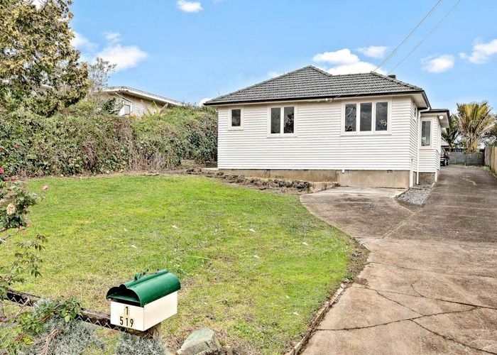  at 1/519 Richardson Road, Mount Roskill, Auckland