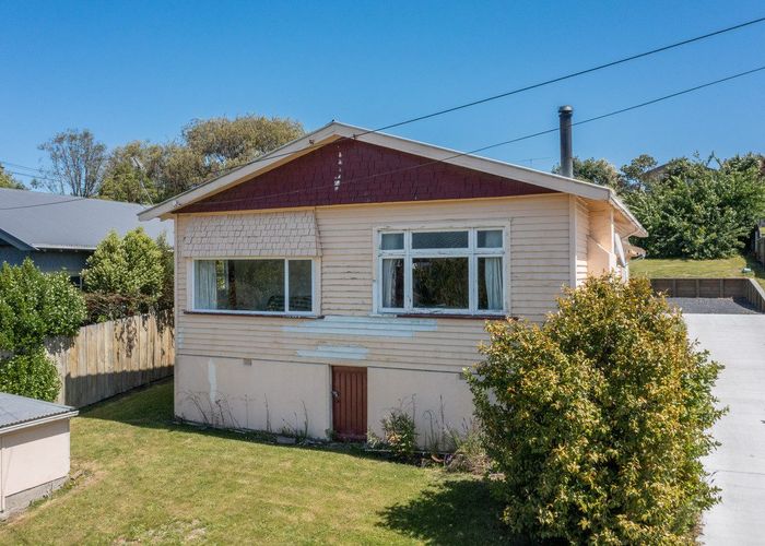  at 12 Severn Street, Green Island, Dunedin