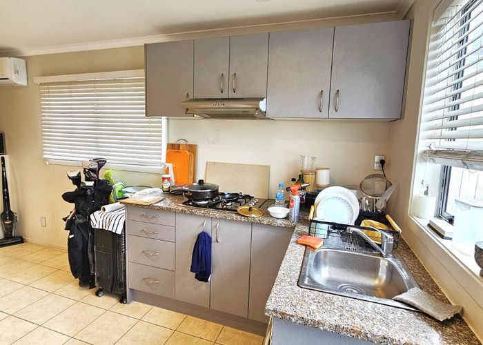  at 10A Errigal Close, Pinehill, North Shore City, Auckland