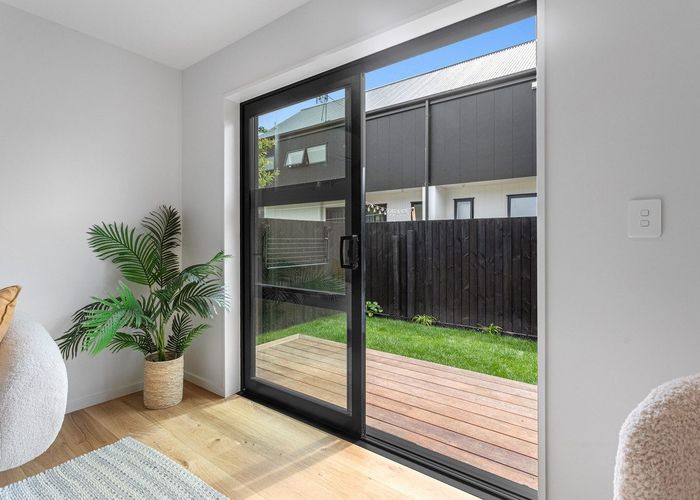  at 5-6/460 Wilsons Road North, City Centre, Christchurch City, Canterbury