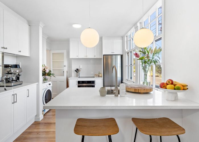  at 1/150 Calliope Road, Stanley Bay, North Shore City, Auckland