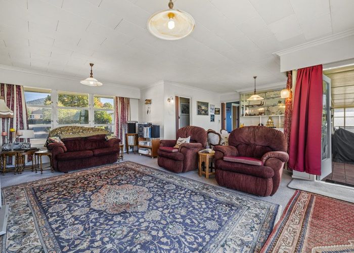  at 113 Koutu Road, Kawaha Point, Rotorua, Bay Of Plenty
