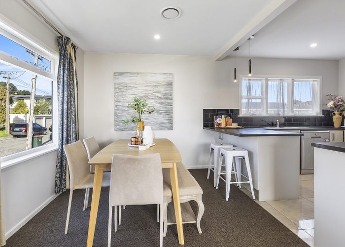  at 19 Oswald Crescent, Paparangi, Wellington