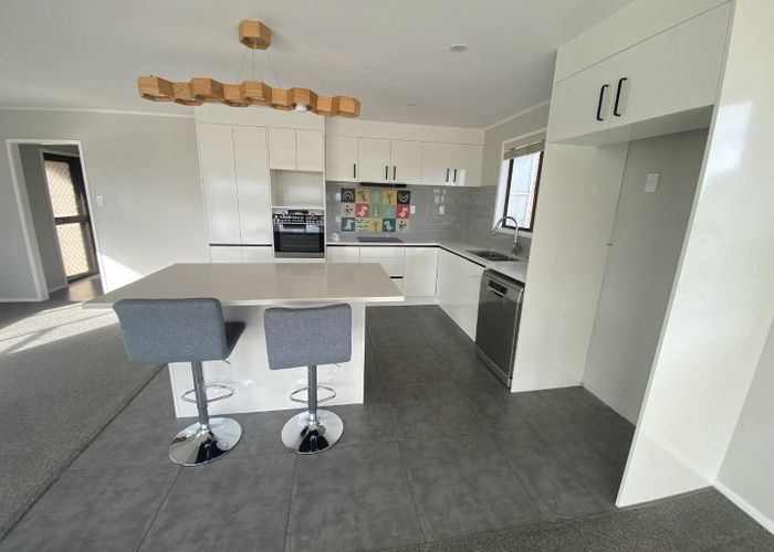  at 30 Lewisham Street, Highland Park, Auckland