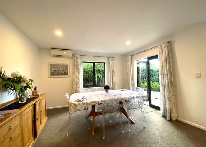  at 15/52 Taharoto Road, Takapuna, Auckland