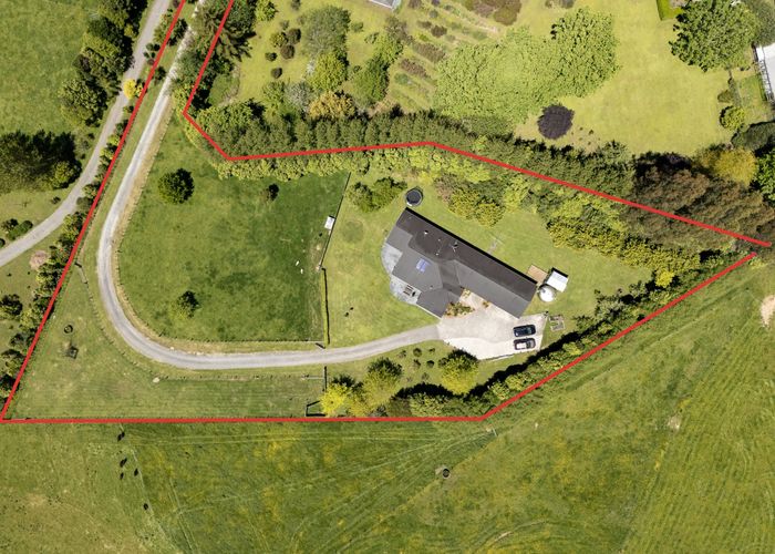  at 121 LEYLAND ROAD, Western Bay Of Plenty