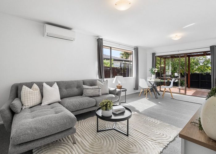 at 1/5 Clonbracken Lane, Heathcote, Christchurch City, Canterbury