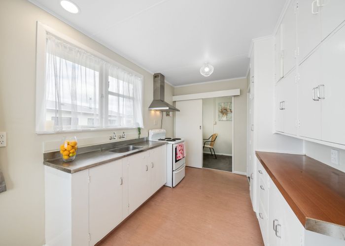  at 17 Caduceus Place, Ascot Park, Porirua, Wellington