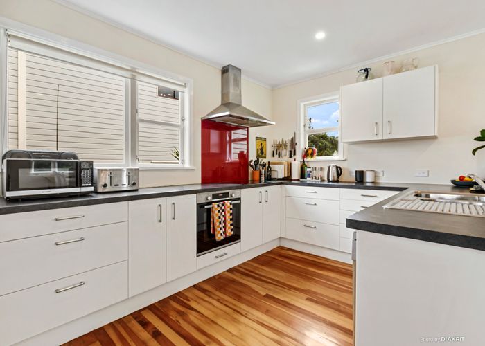  at 160 Buckley Road, Southgate, Wellington