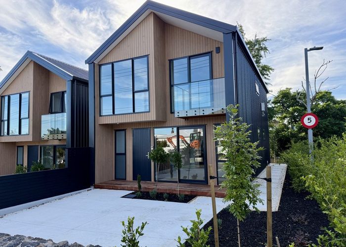  at 33a Asquith Avenue, Mount Albert, Auckland City, Auckland