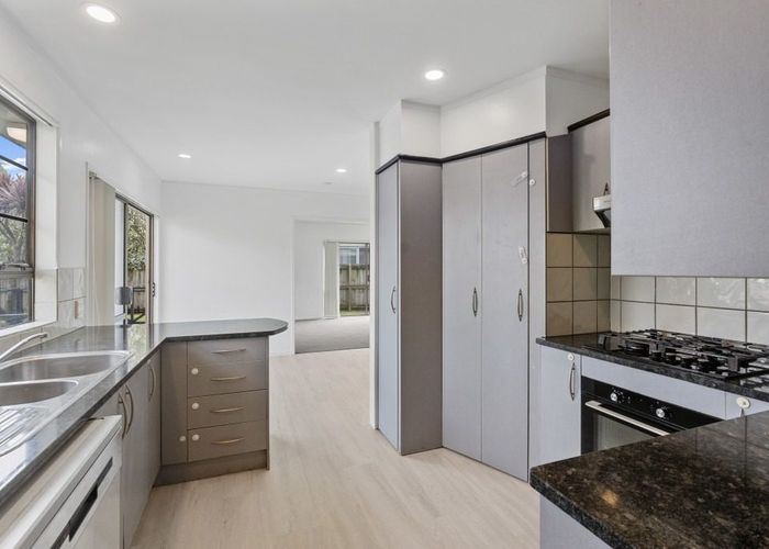  at 62 Olsen Avenue, Hillsborough, Auckland