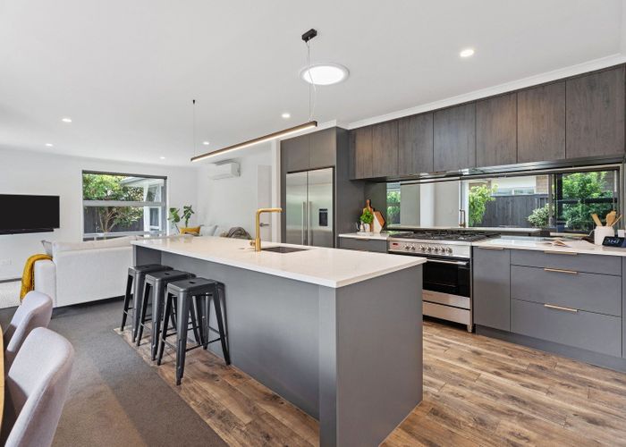  at 21 Kahuparere Crescent, Pyes Pa, Tauranga