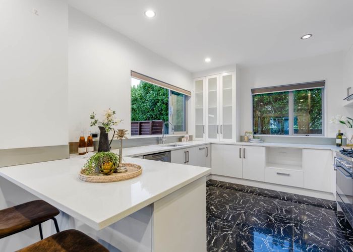  at 117 Sturges Road, Henderson, Waitakere City, Auckland