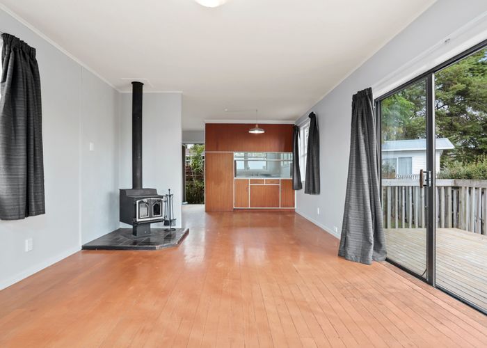  at 95 Atkinson Road, Titirangi, Auckland
