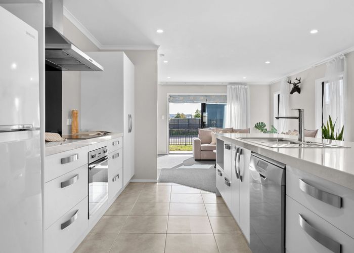  at 17 Anna Jean Crescent, Flagstaff, Hamilton, Waikato
