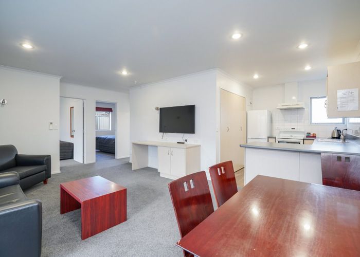  at 8C Camden Street, Turnbull Thomson Park, Invercargill, Southland