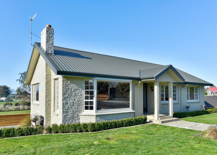  at 8 Alexander Place, Woodlands, Invercargill