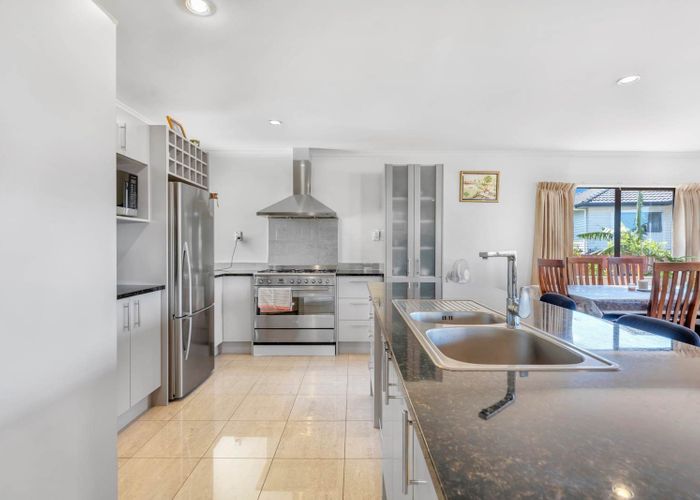  at 6 Youth Street, Mount Roskill, Auckland City, Auckland