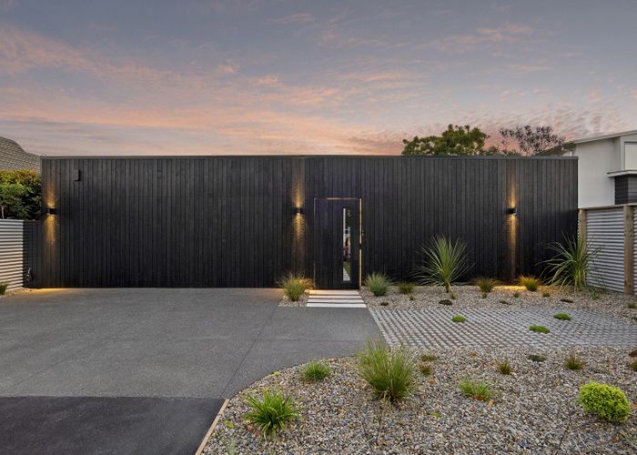  at 19 Albany Street, St. Albans, Christchurch City, Canterbury