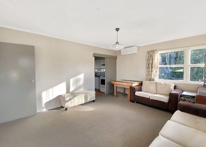  at 4/6 Elliot Avenue, Bayview, North Shore City, Auckland