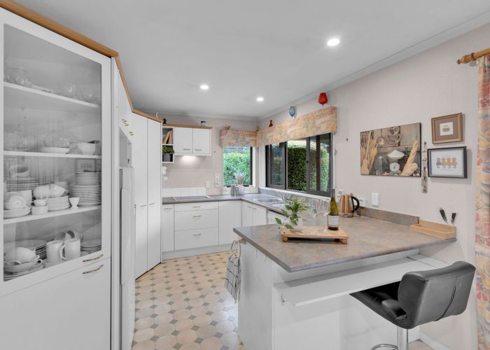  at 14 Sandalwood Drive, Dinsdale, Hamilton, Waikato