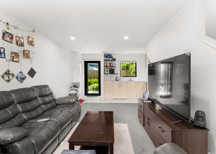  at 10/7 Spencer Street, Addington, Christchurch City, Canterbury