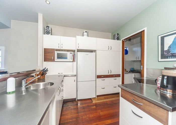  at 19 Overtoun Terrace, Hataitai, Wellington, Wellington