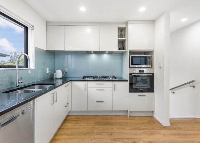  at 62 Verran Road, Birkdale, North Shore City, Auckland
