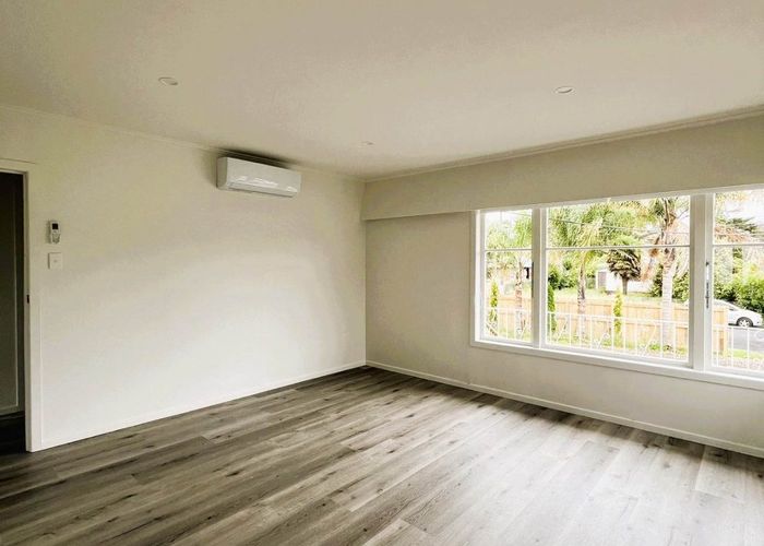  at 28 Wilsher Crescent, Henderson, Waitakere City, Auckland