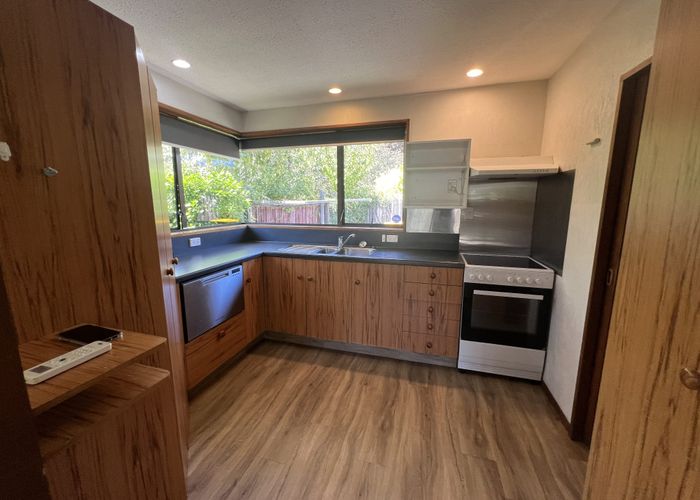  at 1/262 Riccarton Road, Upper Riccarton, Christchurch