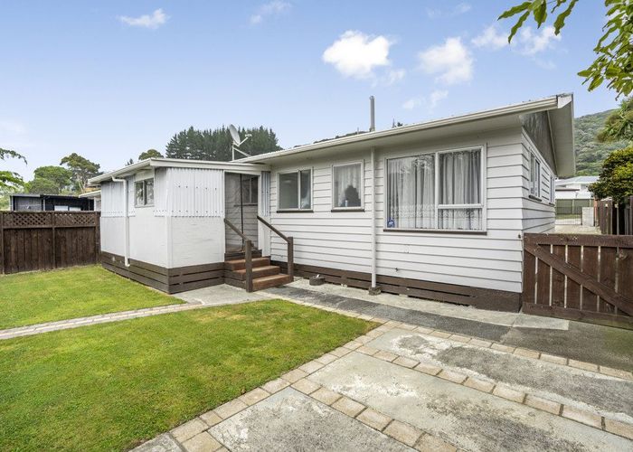  at 19 Kendal Grove, Wainuiomata, Lower Hutt, Wellington