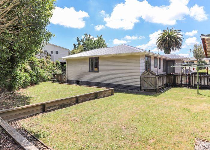  at 4 Mahoe Street, Inglewood, Inglewood