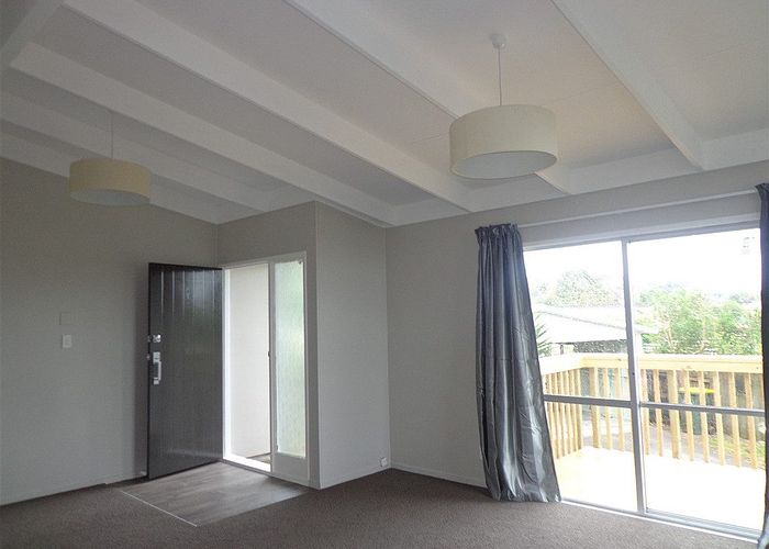  at 32 Glennandrew Drive, Half Moon Bay, Auckland