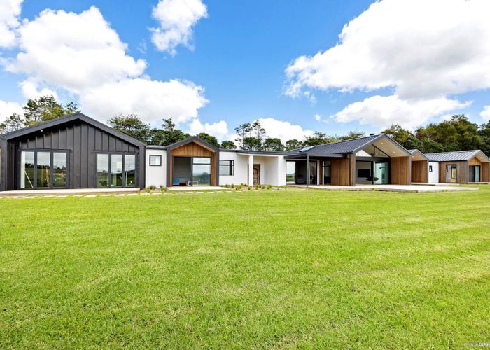  at 75 Follies Way, Albany