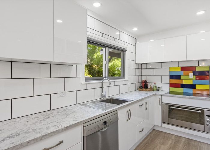  at 36 Moeraki Road, Maoribank, Upper Hutt