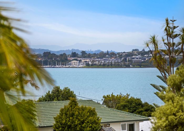  at 16 Judkins Crescent, Cockle Bay, Manukau City, Auckland